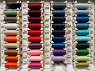 Threads Selection of coloured threads