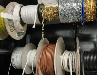 Selection of chains and cables